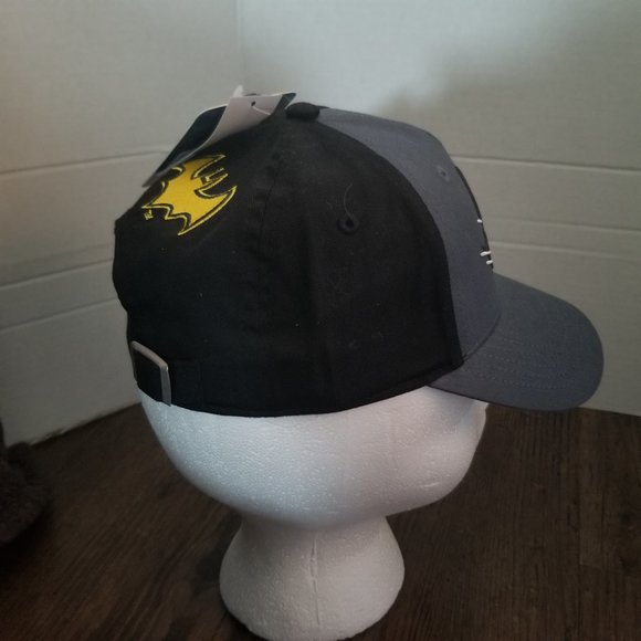 DC Comics Chibi Batman Youth Baseball Cap Hat - Picture 5 of 9